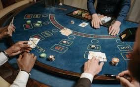 mariacasinoh Live aur Slot Sections